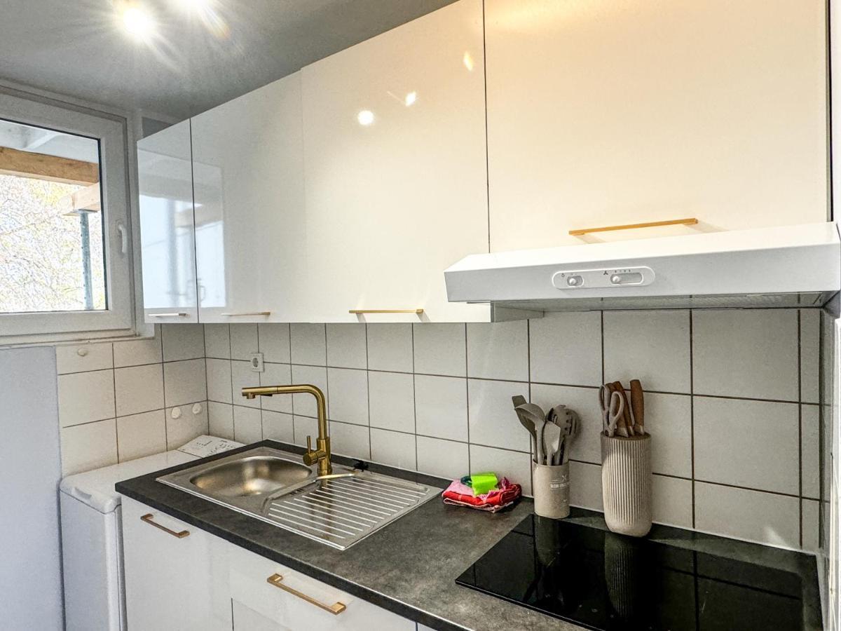 Messenah Fuer 5 Gaeste Mit Kostenlosen Parkplaetzen Hannover Exteriör bild
